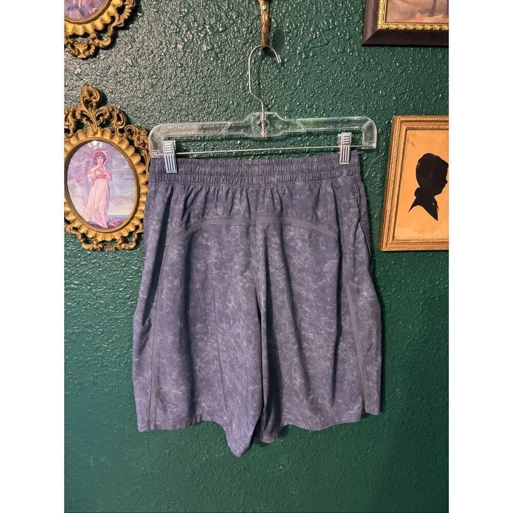 Lululemon Mens Pace Breaker Shorts Sz Small Blue Gravel